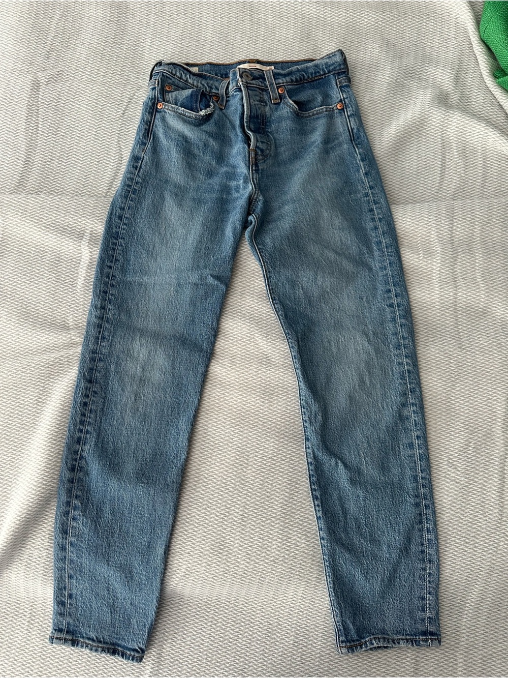 High-Rise Straight Jeans in Mid Blue Wash